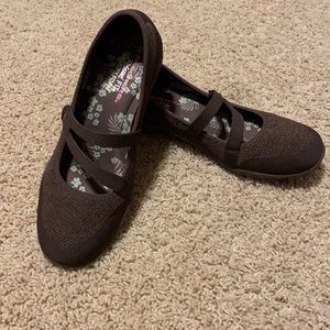 Sketchers Relaxed Fit size 9